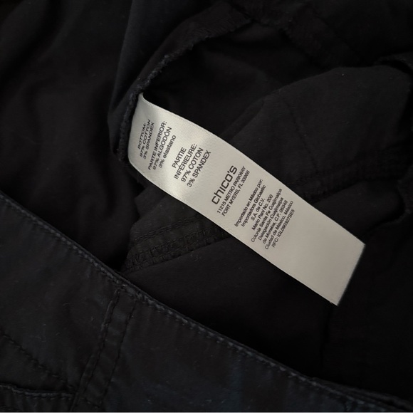 Chico’s women’s black shorts size medium - Picture 4 of 4